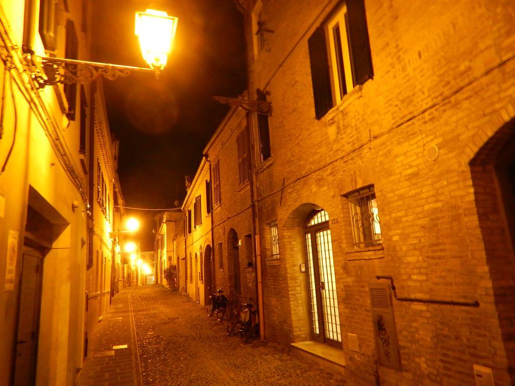 La Casa Degli Zii Apartman Ferrara Kültér fotó